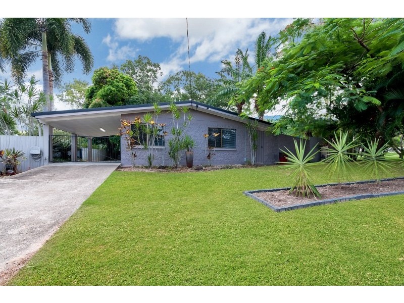 7 Prescott Street, Whitfield QLD 4870