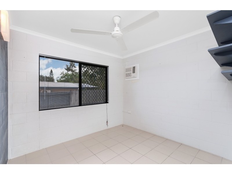 7 Prescott Street, Whitfield QLD 4870