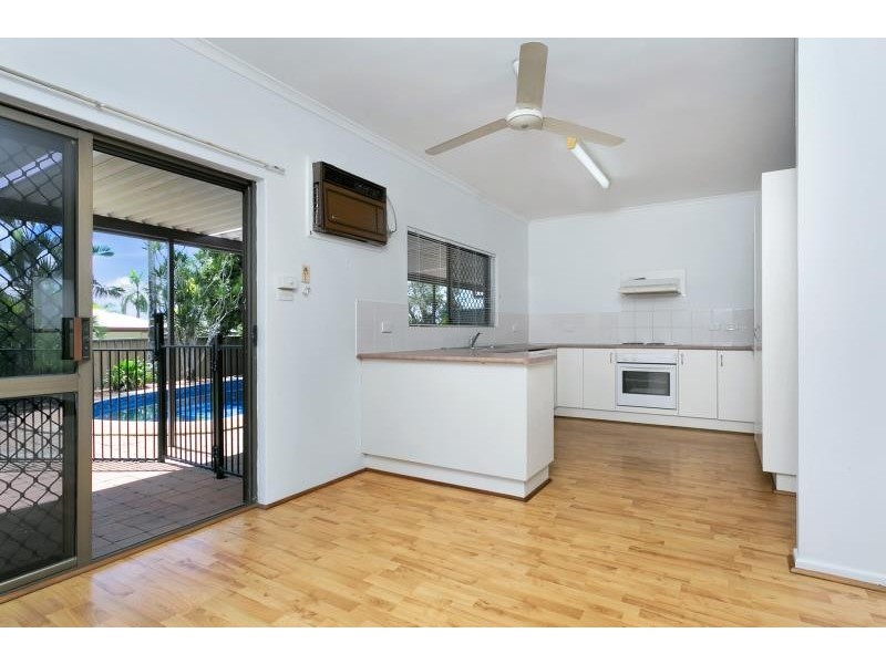 50 Carnation Drive, Mooroobool QLD 4870