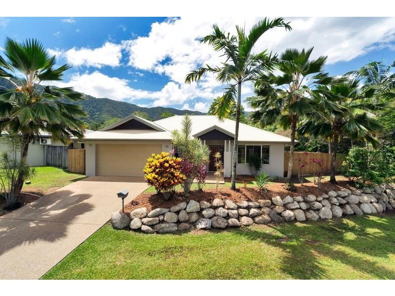 4 Fitzmaurice Drive, Bentley Park QLD 4869