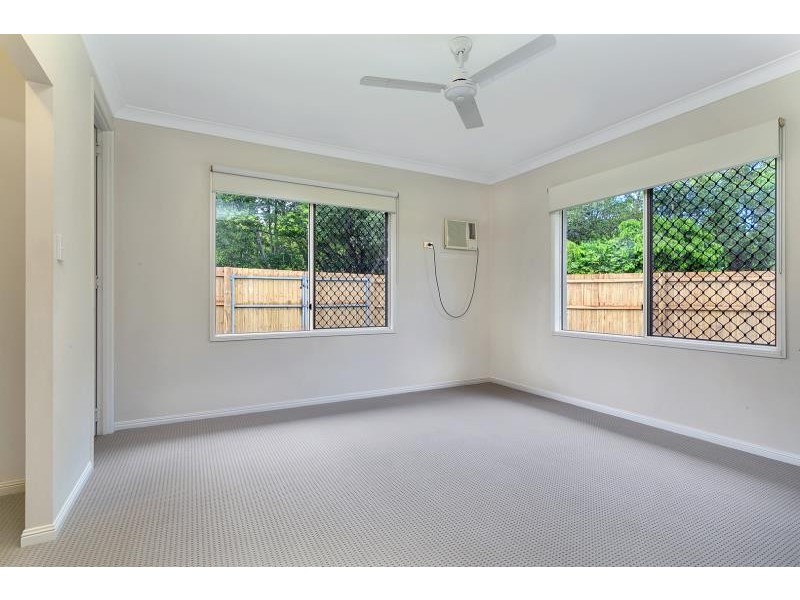 4 Fitzmaurice Drive, Bentley Park QLD 4869