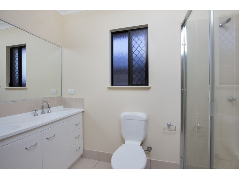 5 Sandover Close, Bentley Park QLD 4869