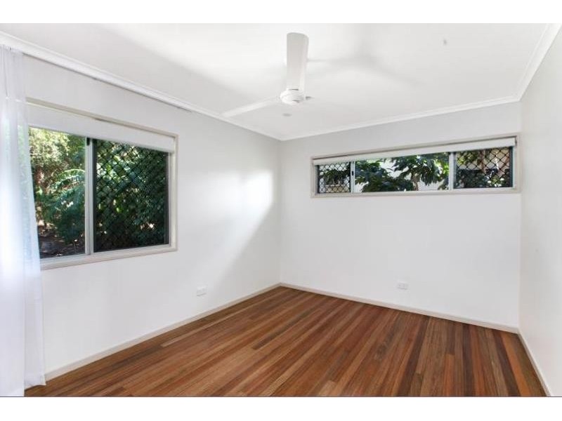 141 McManus Street, Whitfield QLD 4870