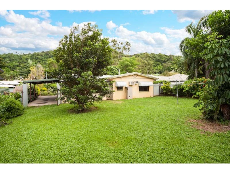 48 Adam Drive, Brinsmead QLD 4870