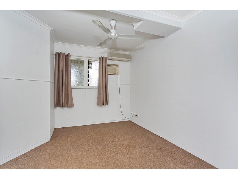 1/147 Aumuller Street, Bungalow QLD 4870