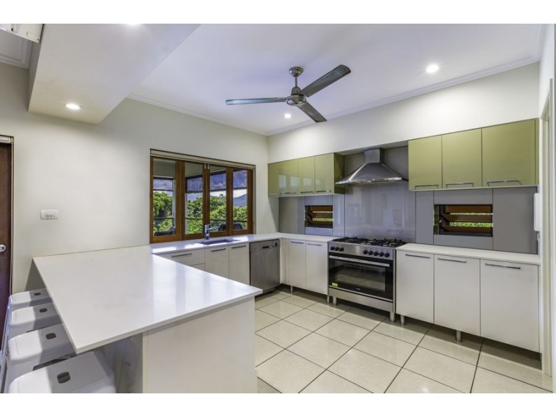 3 Riverview Close, Freshwater QLD 4870