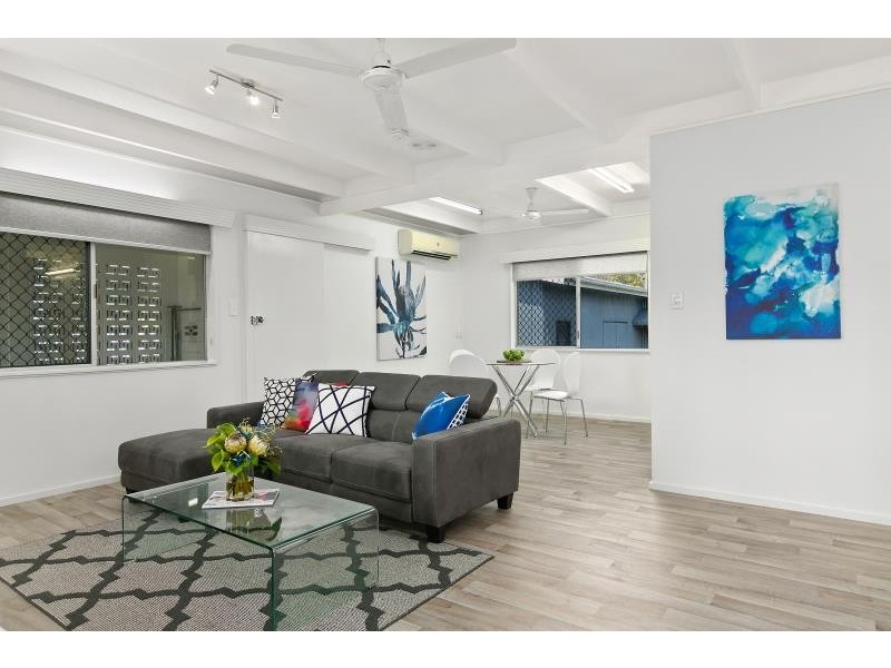 39 Sperring Street, Manunda QLD 4870