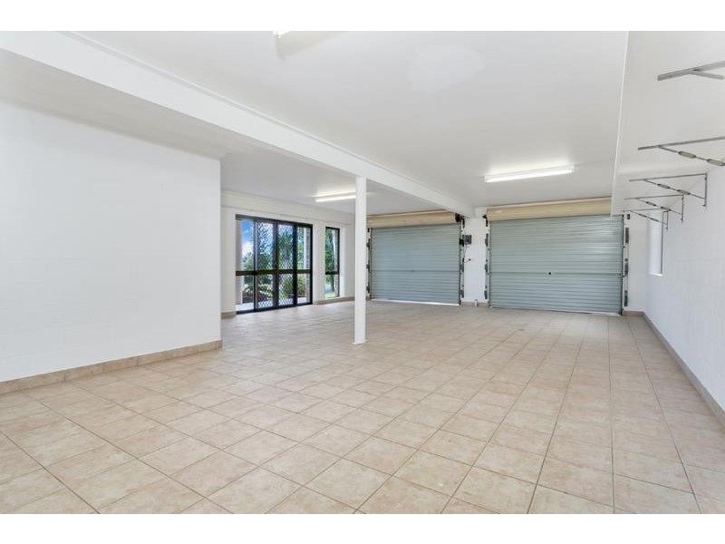 41 Southerden Drive, Mooroobool QLD 4870