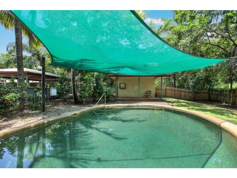 17/4 Hollett Close, Manunda QLD 4870