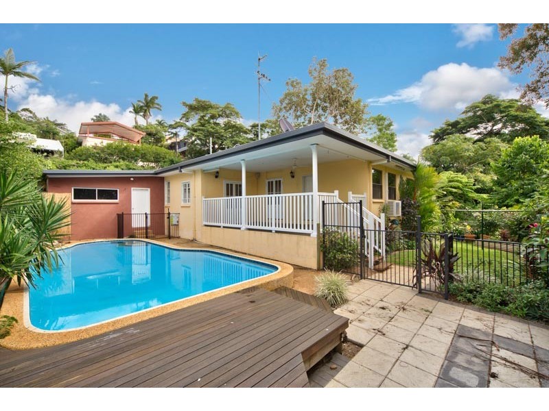 30 Ponticello Street, Whitfield QLD 4870 Floorplan