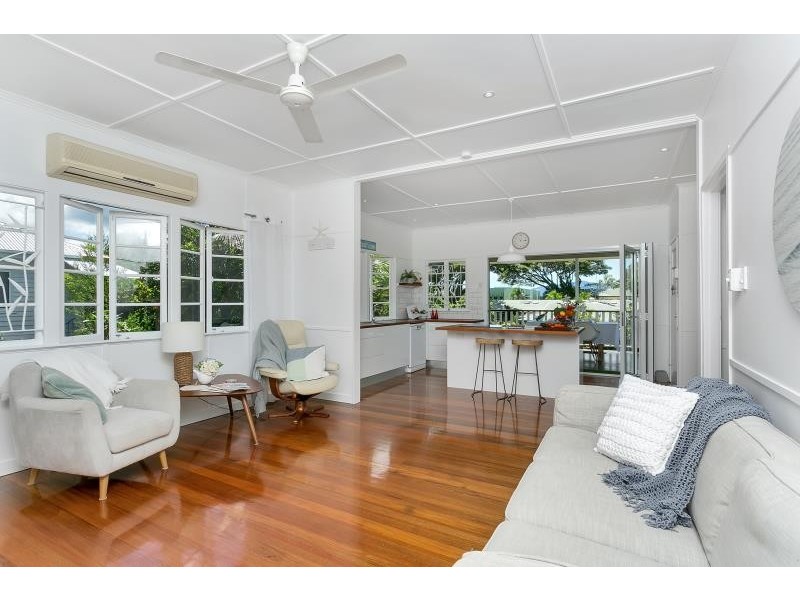 10 Downing Street, Earlville QLD 4870