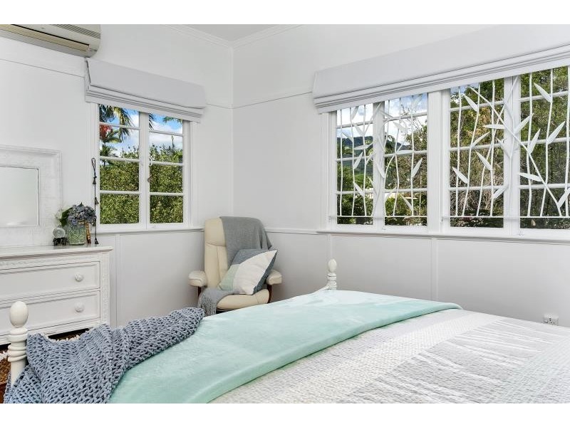 10 Downing Street, Earlville QLD 4870