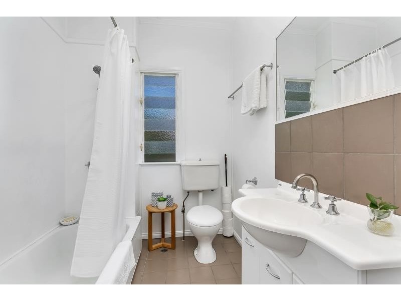 10 Downing Street, Earlville QLD 4870