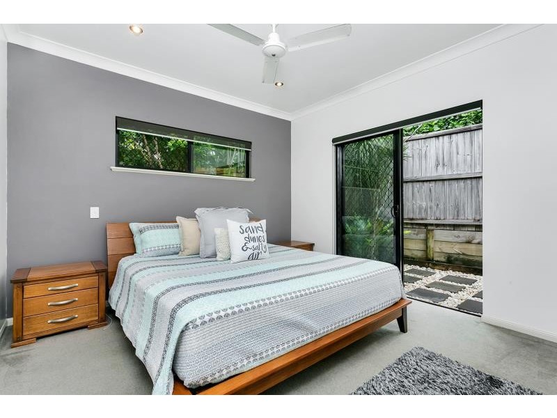 14 Seclusion Drive, Palm Cove QLD 4879