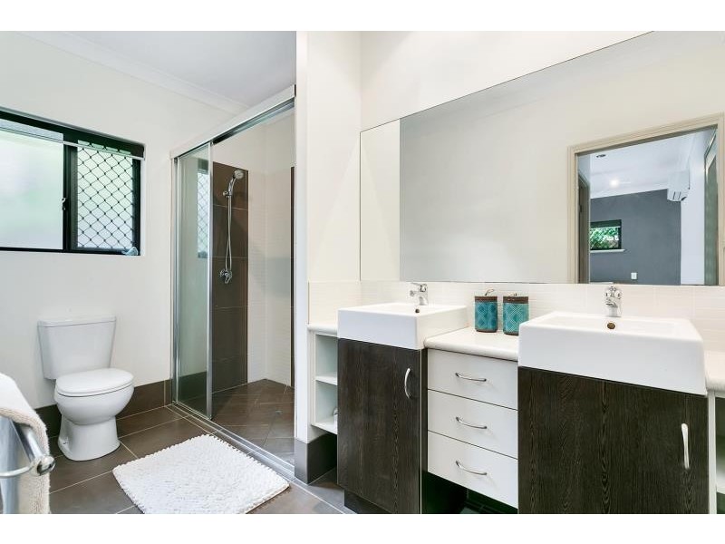 14 Seclusion Drive, Palm Cove QLD 4879