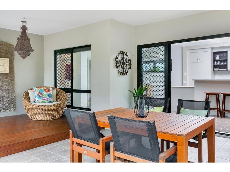 14 Seclusion Drive, Palm Cove QLD 4879