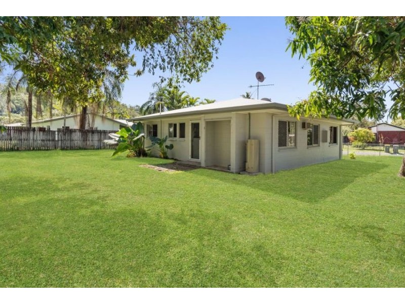 4 Avocado Close, Manoora QLD 4870