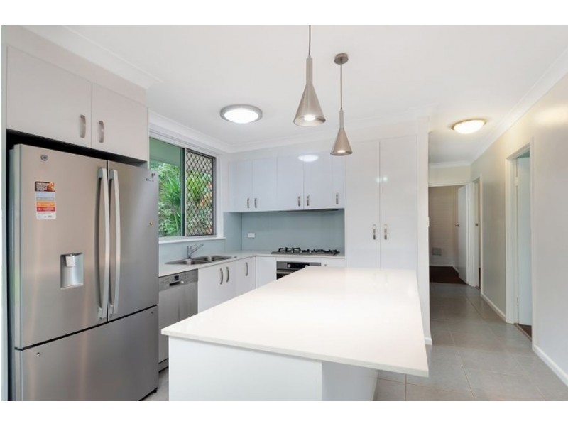 12 Richardson Street, Edge Hill QLD 4870