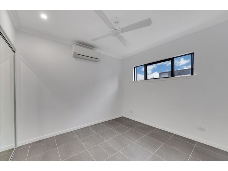 37 Edge Court, Manoora QLD 4870