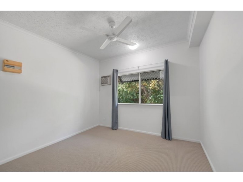 18/4-5 Hollett Street, Manunda QLD 4870