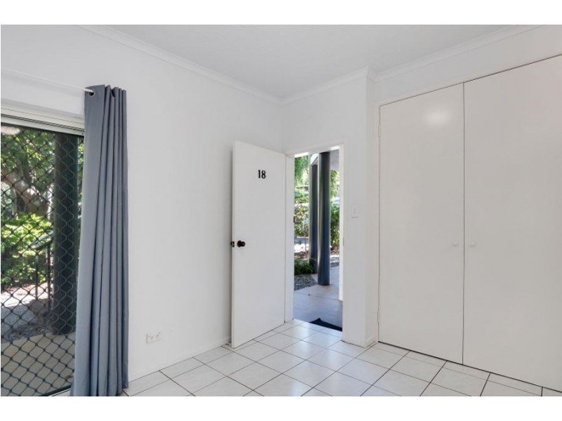 18/4-5 Hollett Street, Manunda QLD 4870