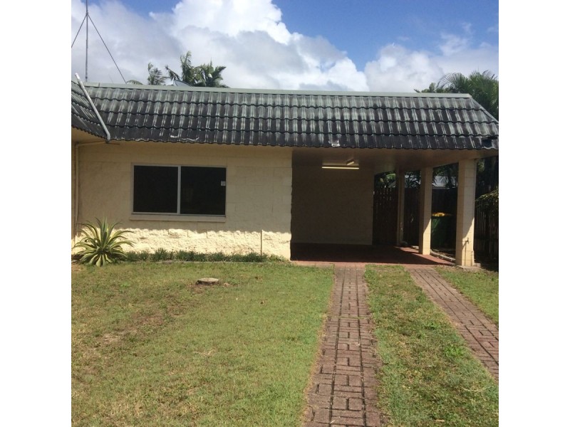 22A Fairways Street, Yorkeys Knob QLD 4878