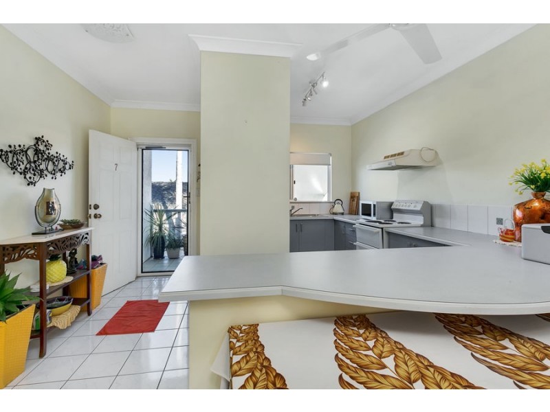 7/13 Grantala Street, Manoora QLD 4870