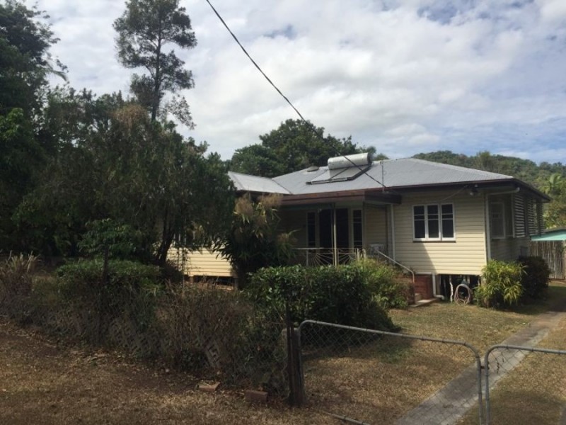 14 Down Street, Freshwater QLD 4870