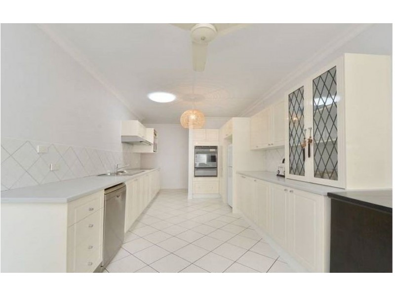 239 McManus Street, Whitfield QLD 4870