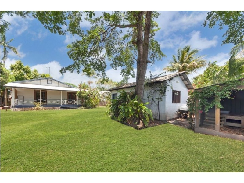 18 Dalton Street, Bungalow QLD 4870
