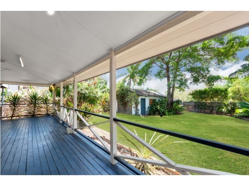 18 Dalton Street, Bungalow QLD 4870