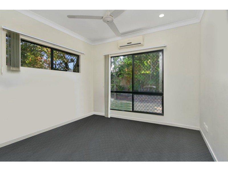 18 Moojeeba Way, Trinity Park QLD 4879