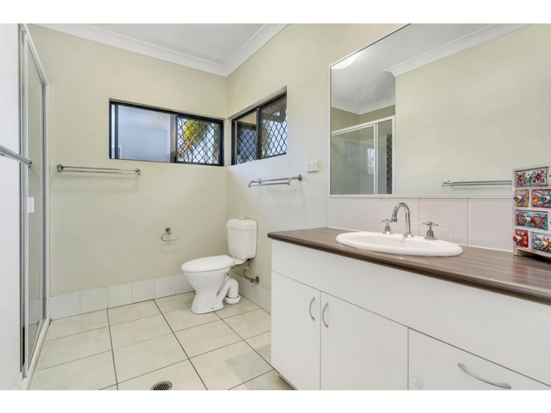 18 Moojeeba Way, Trinity Park QLD 4879