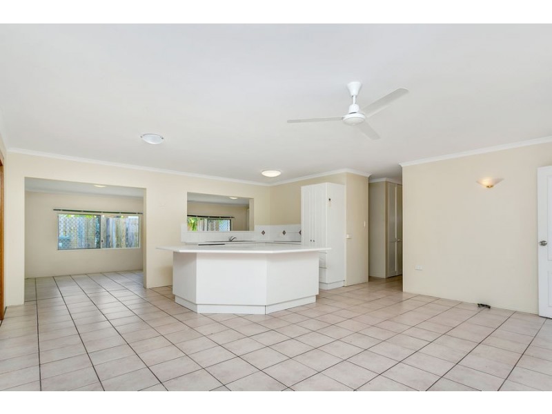 7 Clemson Avenue, Edge Hill QLD 4870