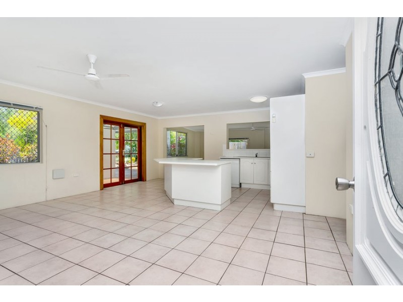 7 Clemson Avenue, Edge Hill QLD 4870