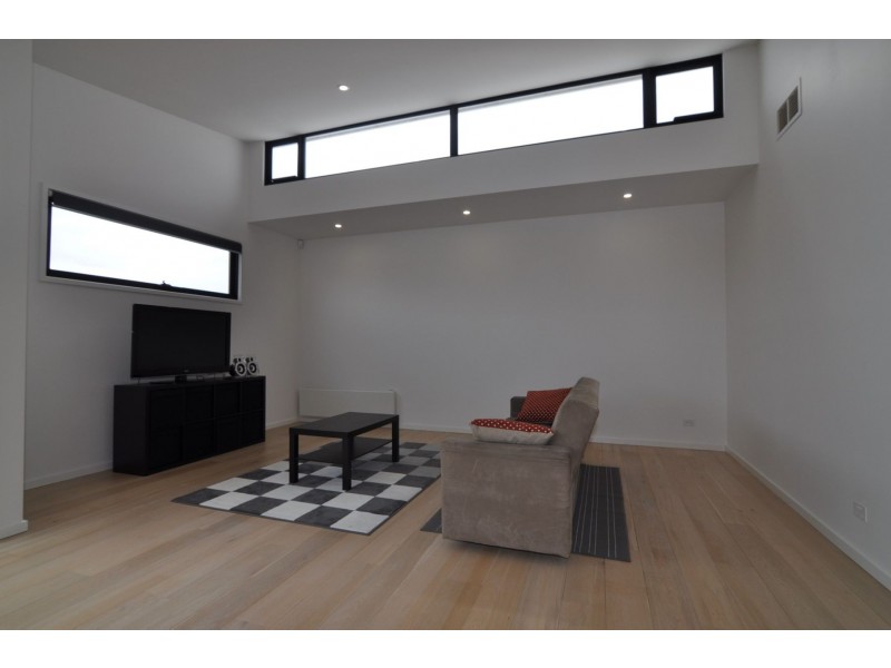 8 Le Souef Lane, Chelsea VIC 3196