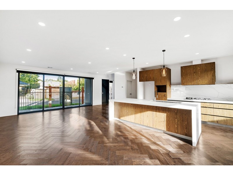 1A Rayern Court, Bentleigh East VIC 3165