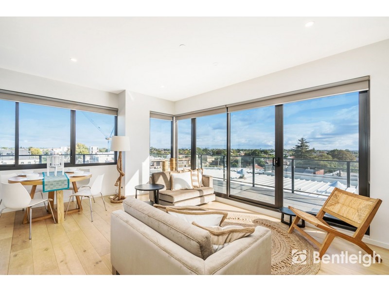 301/24 Becket Avenue, Bentleigh East VIC 3165
