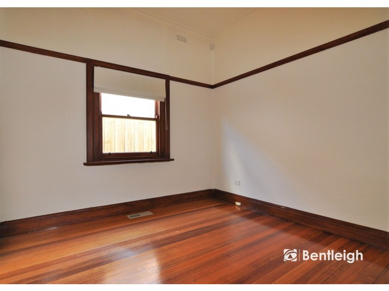 3 Fitzroy Street, Mckinnon VIC 3204