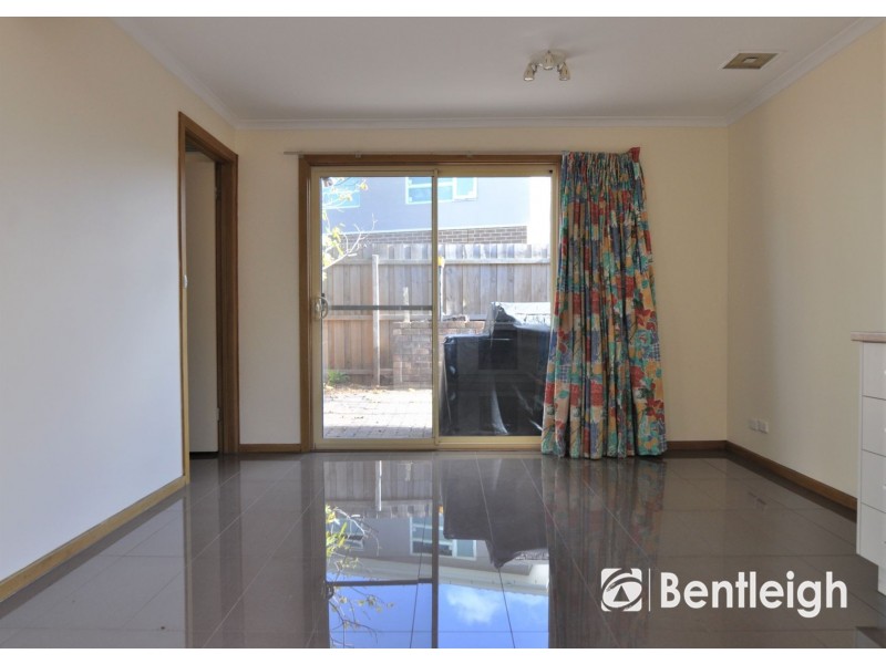 2/11-15 Preston Road, Hughesdale VIC 3166