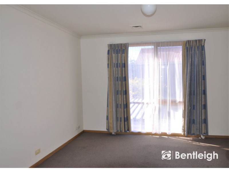 2/11-15 Preston Road, Hughesdale VIC 3166
