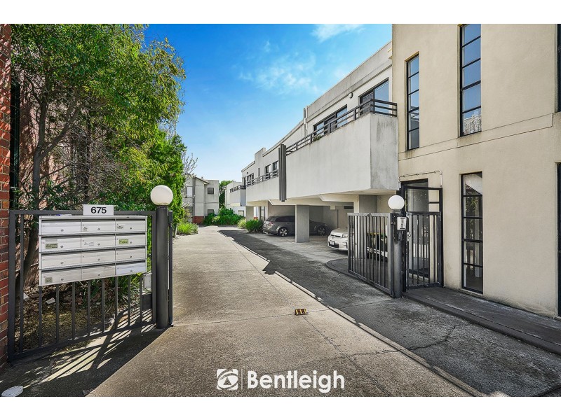 9/675 Centre Road, Bentleigh East VIC 3165
