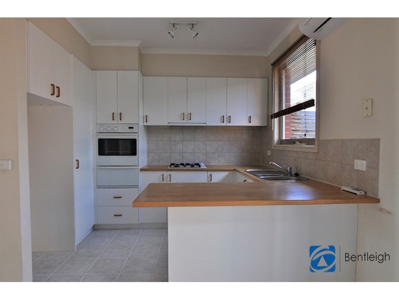 3/2 Garden Road, Bentleigh East VIC 3165