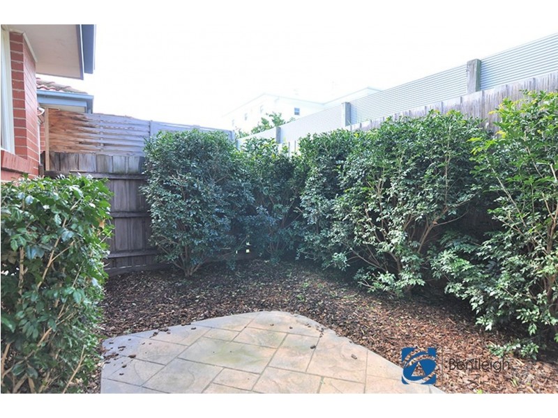 3/2 Garden Road, Bentleigh East VIC 3165