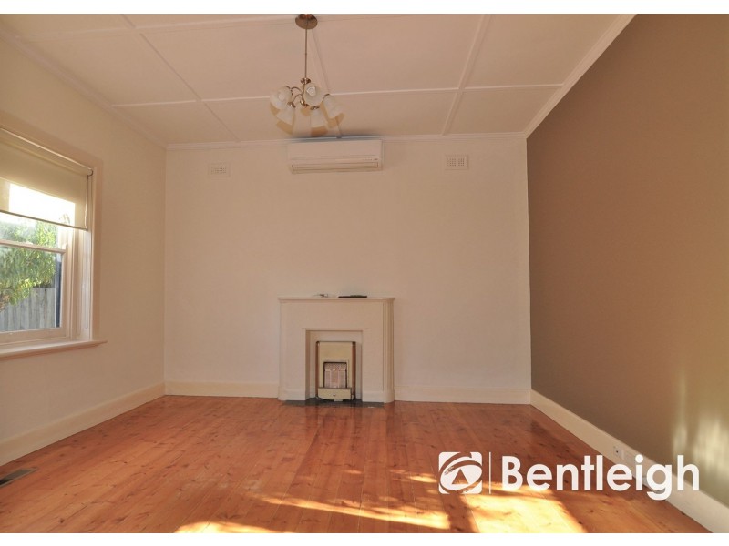 34 Oak Street, Bentleigh VIC 3204
