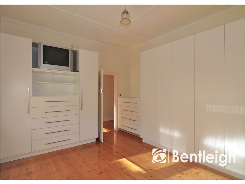 34 Oak Street, Bentleigh VIC 3204