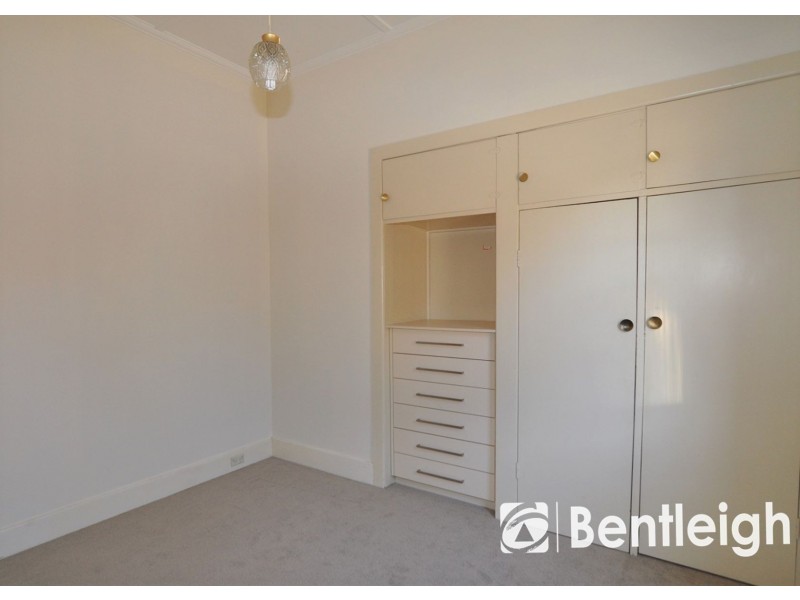 34 Oak Street, Bentleigh VIC 3204
