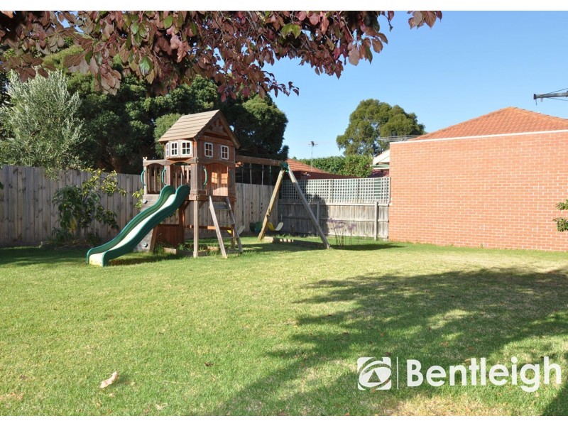 34 Oak Street, Bentleigh VIC 3204