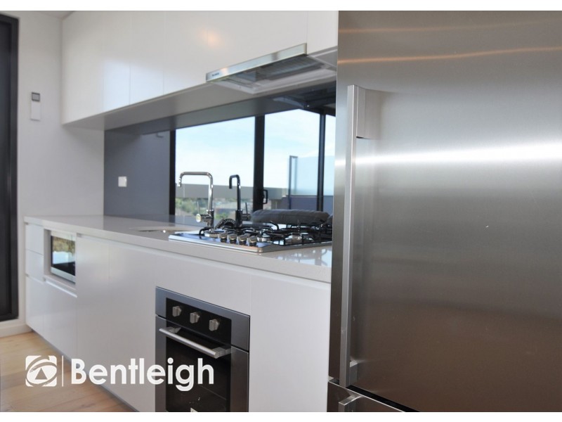 307/24 Becket Avenue, Bentleigh East VIC 3165