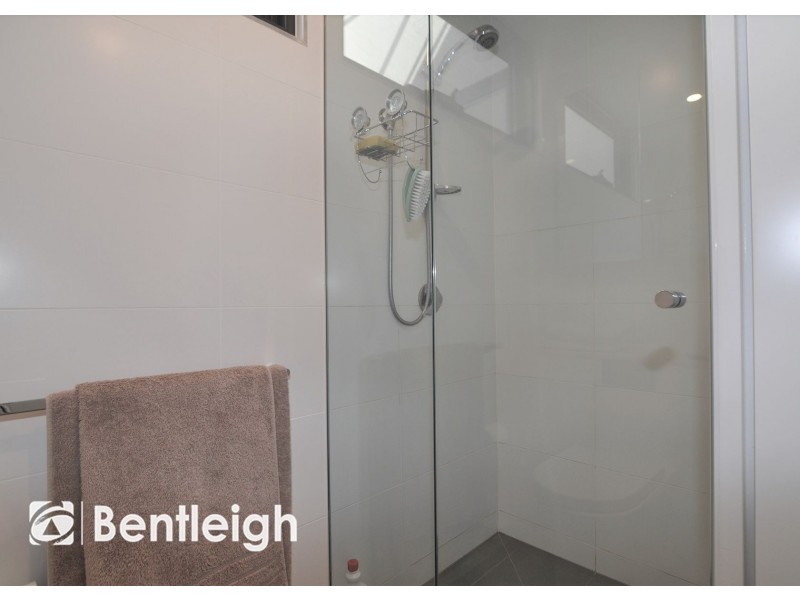 307/24 Becket Avenue, Bentleigh East VIC 3165